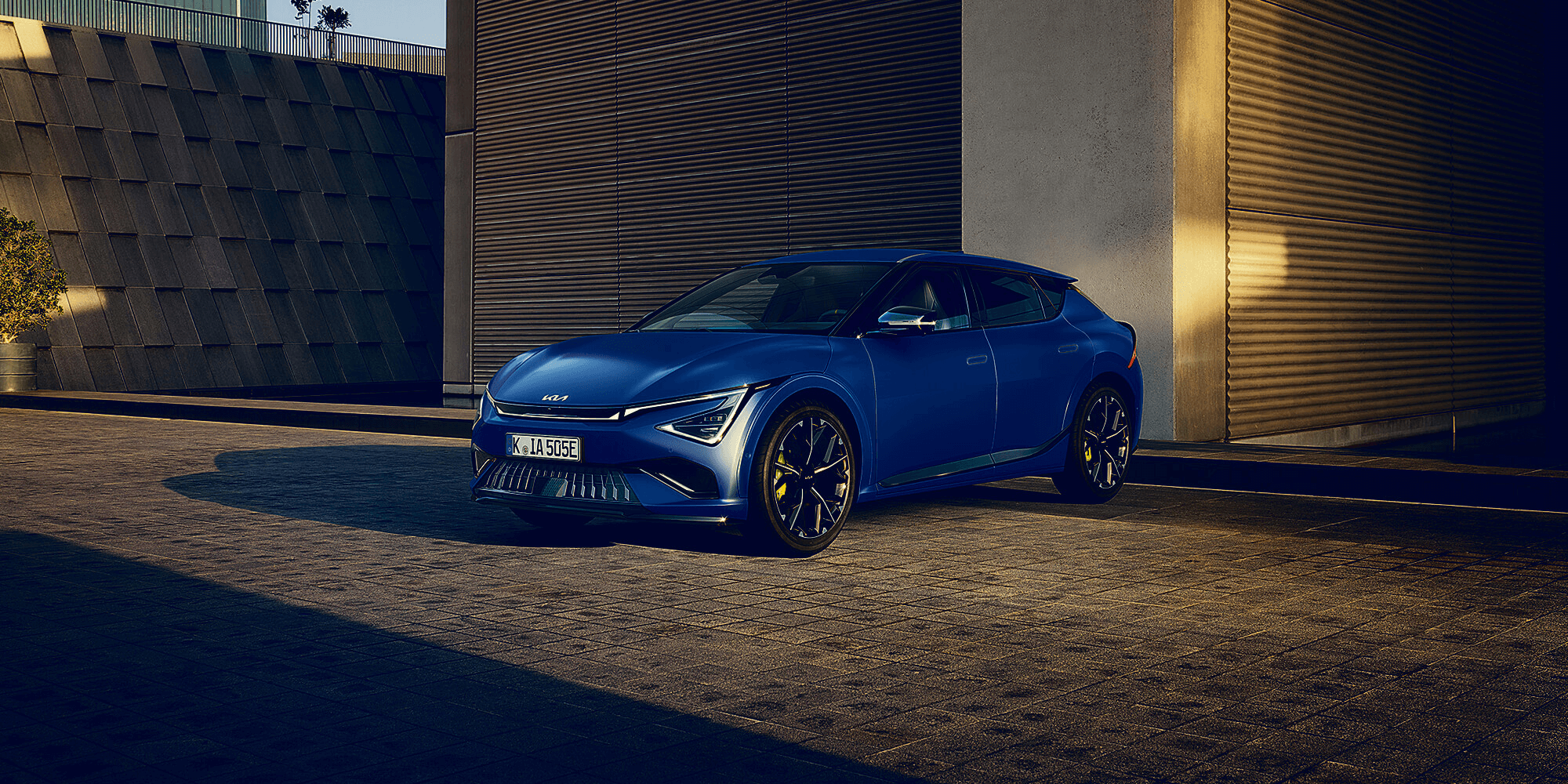 Ein roter Kia EV6 GT