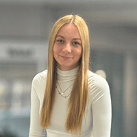 Selina Hartmann (Jahrespraktikantin) - Auto-Schubert-Gießen GmbH